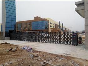 華捷盛電動伸縮門應(yīng)用于新浦建設(shè)集團(tuán)有限公司了