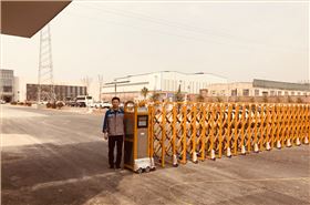電動(dòng)伸縮門