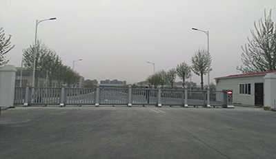 鄭州某部隊(duì)采用華捷盛智能電動(dòng)伸縮門(mén)