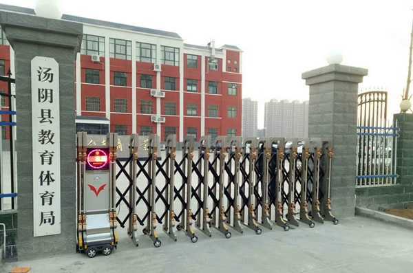 六種情況會(huì)導(dǎo)致電動(dòng)伸縮門出現(xiàn)跑偏的問題及解