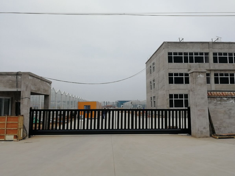 嵩縣昊隆中藥有限公司采用了華捷盛智能平移門(mén)