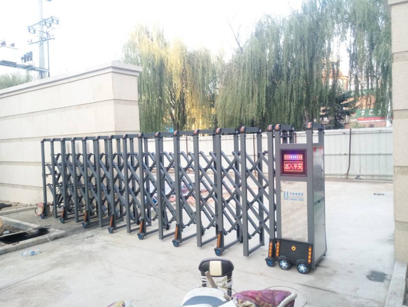 華捷盛電動伸縮門應(yīng)用于了滎陽農(nóng)業(yè)發(fā)展銀行