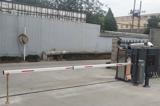 車牌識(shí)別-農(nóng)信辦商業(yè)銀行