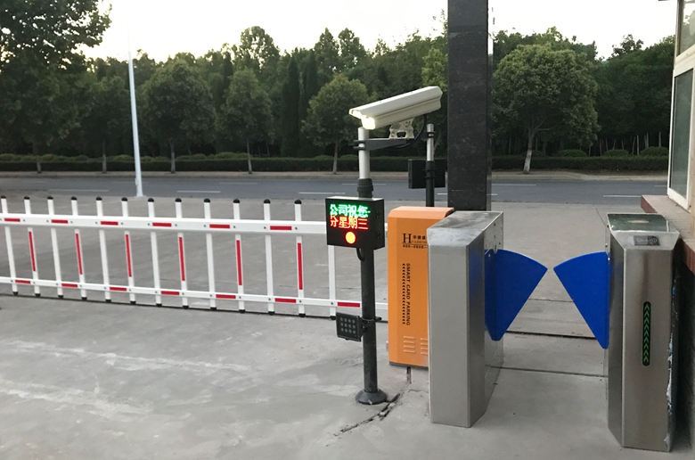 車牌識(shí)別系統(tǒng)河南博奧泵業(yè)